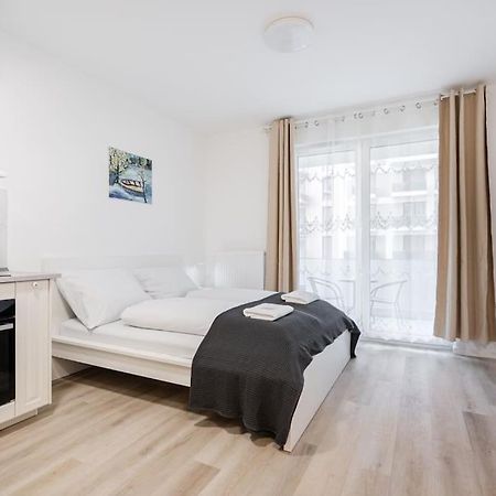 Oaks Studio With Balcony Budapest Eksteriør billede