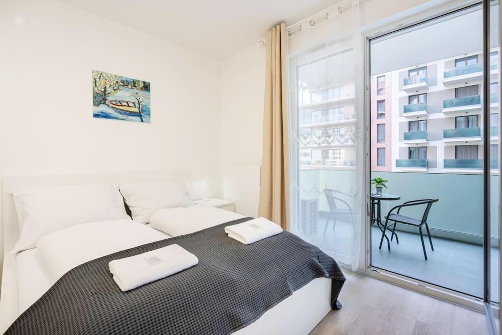 Oaks Studio With Balcony Budapest Eksteriør billede